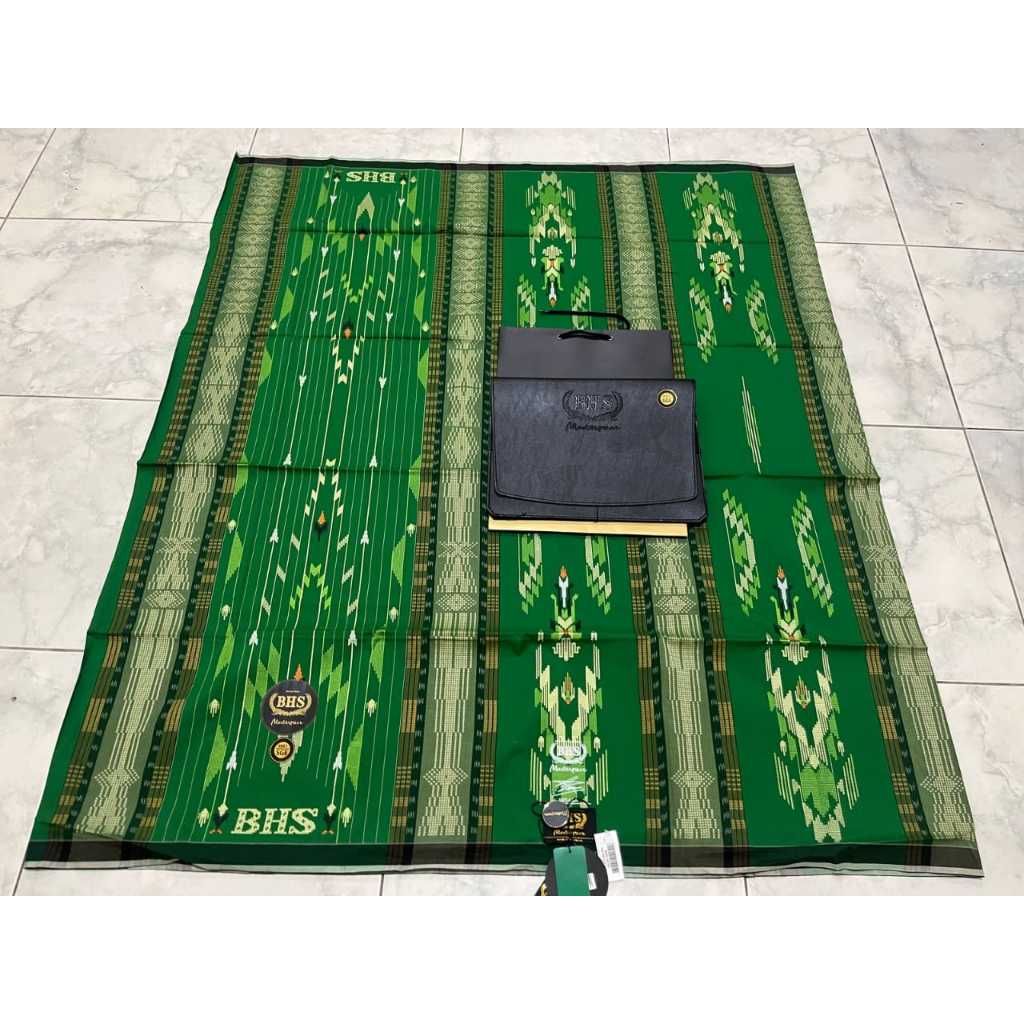 Sarung BHS masterpiece Gold