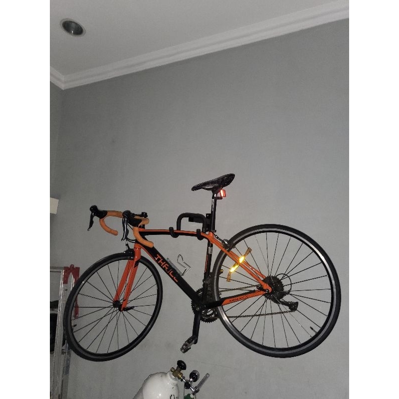 Sepeda Thrill Ardent 3