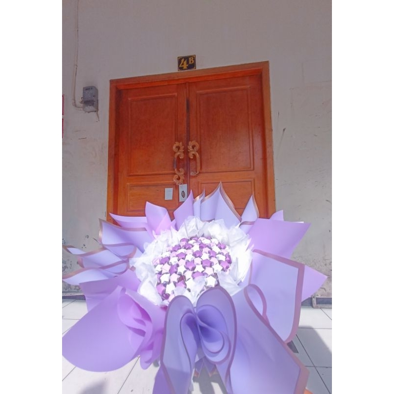 

Buket Bintang Kertas Premium / Buket Unik Tahan Lama / Hadiah Spesial