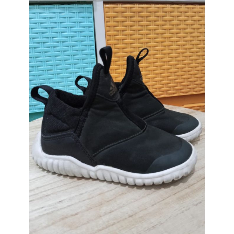 PL Sepatu Anak Adidas Slip On