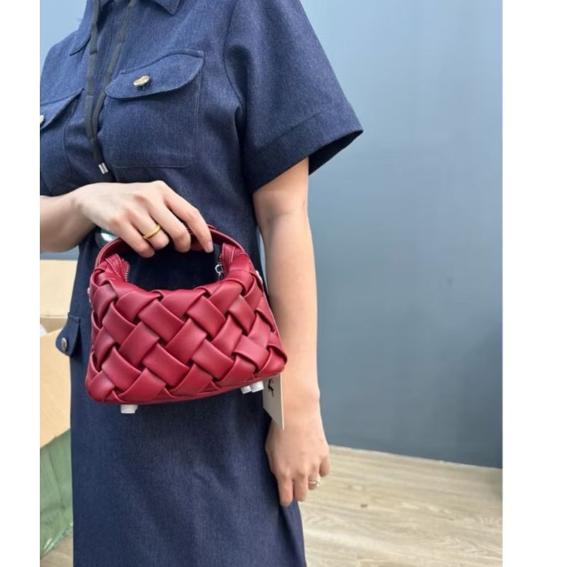 EKSKLUSIF MADELYN #APURVA RED