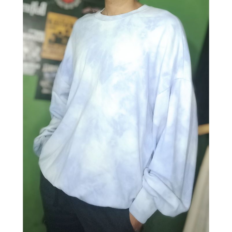 crewneck boxy tiedye