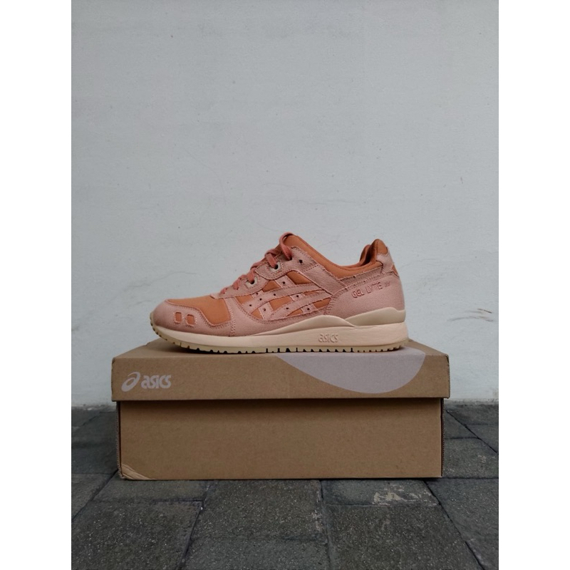 BNIB Asics Gel-Lyte III OG “Ocha Zome”