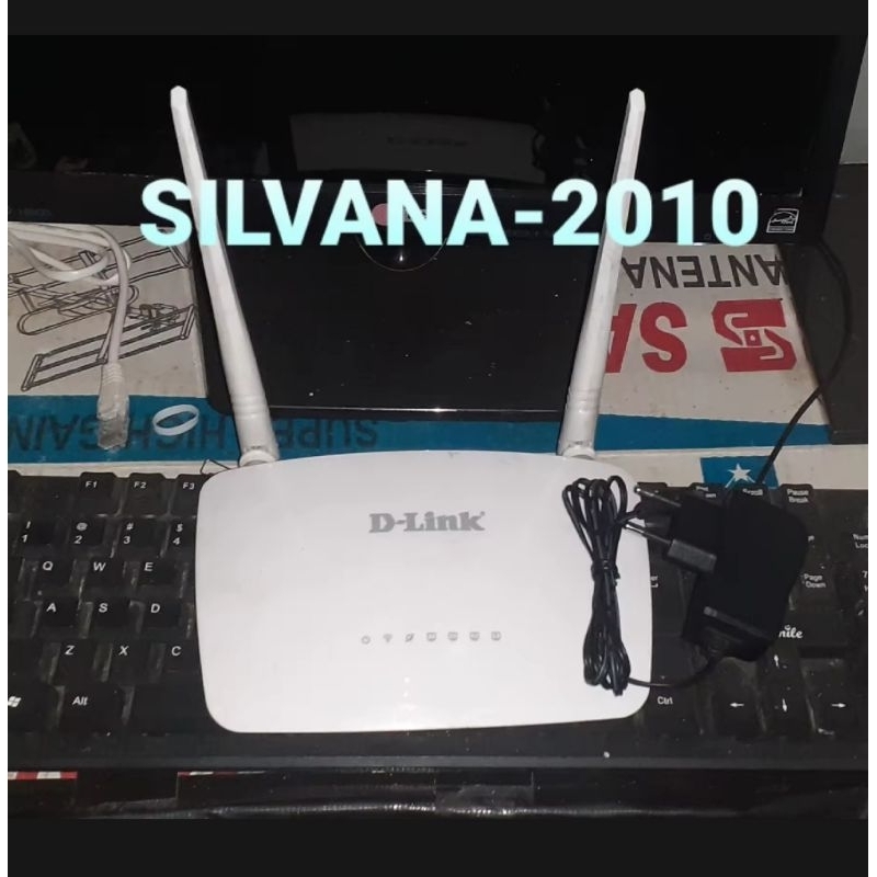D-Link dir612  (Router + Adaptor)