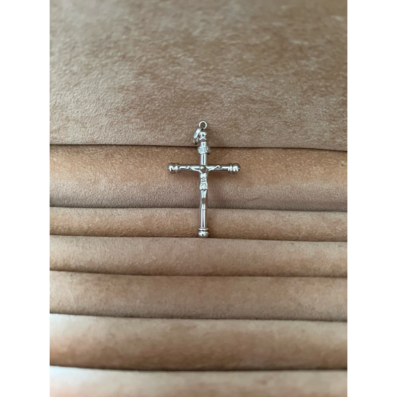 Liontin salib emas putih 75