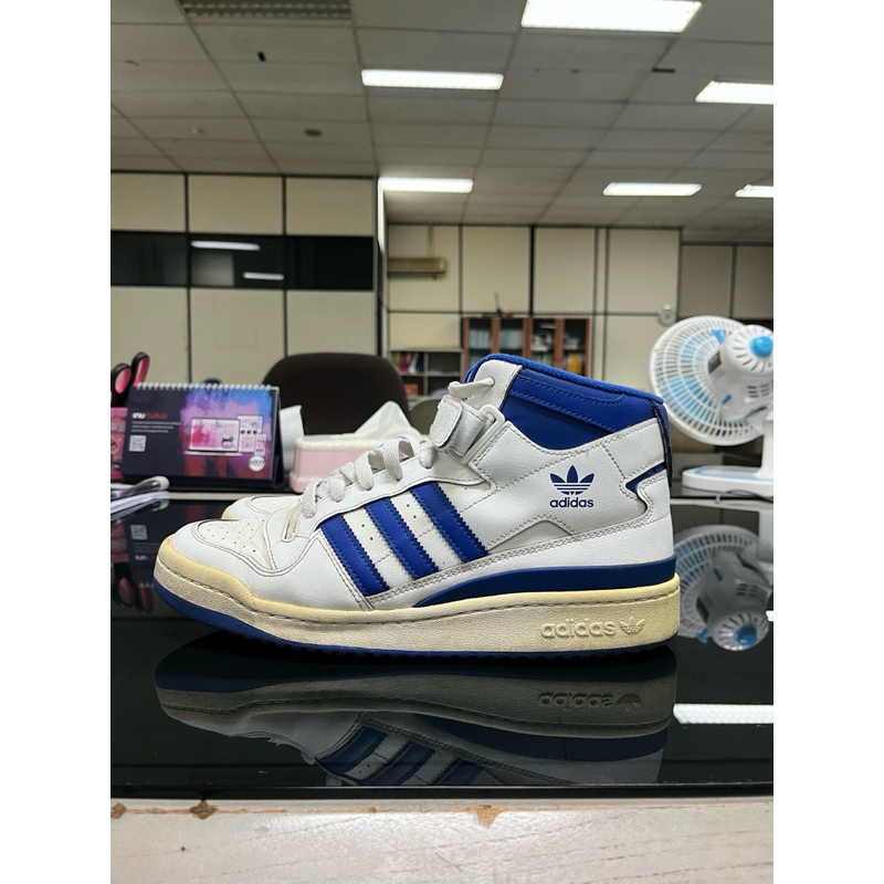 Sepatu Adidas Mid Forum white blue