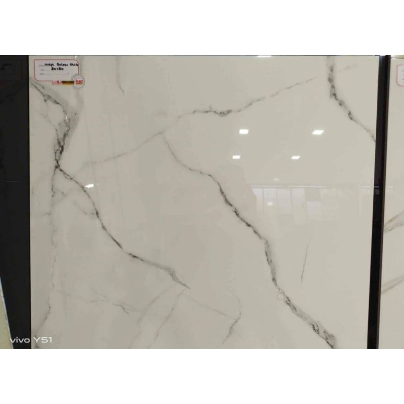 GRANIT 80X80 IKAD BELEZA WHITE GLAZINGPOLISHED
