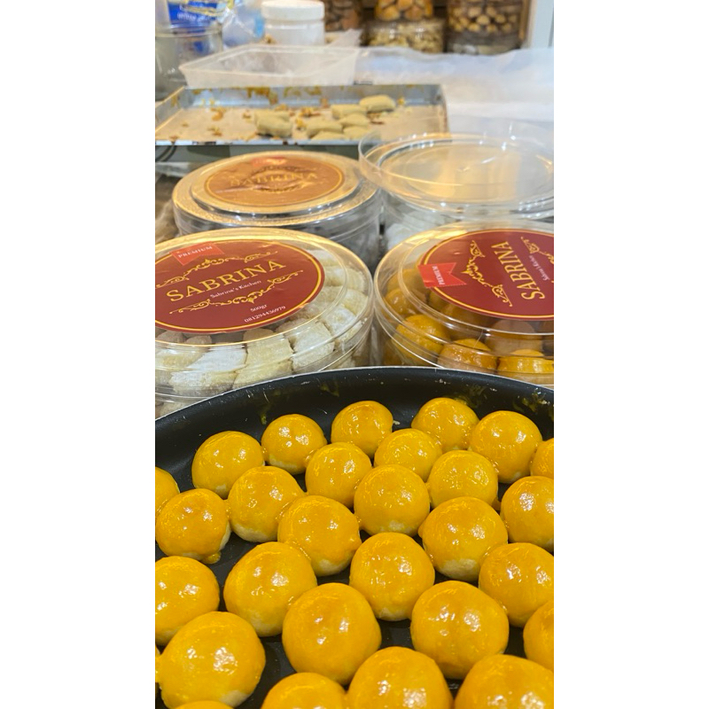 

KUE KERING NASTAR (CLASSIC/WIJSMAN) SPECIAL PREMIUM BIKIN NAGIH