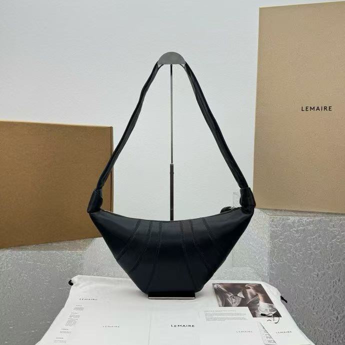 Lemaire Croissant series croissant crossbody shoulder bag, medium black 8820
