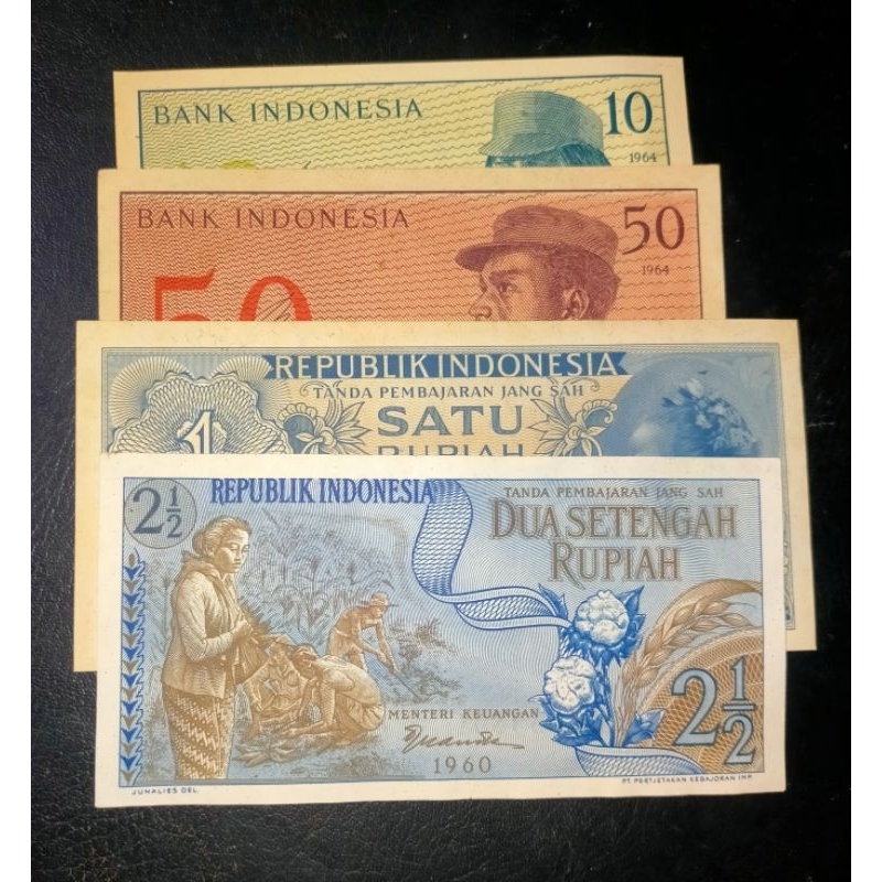 4 lembar uang kuno 10 sen 50 sen 1 & 2.5 rupiah