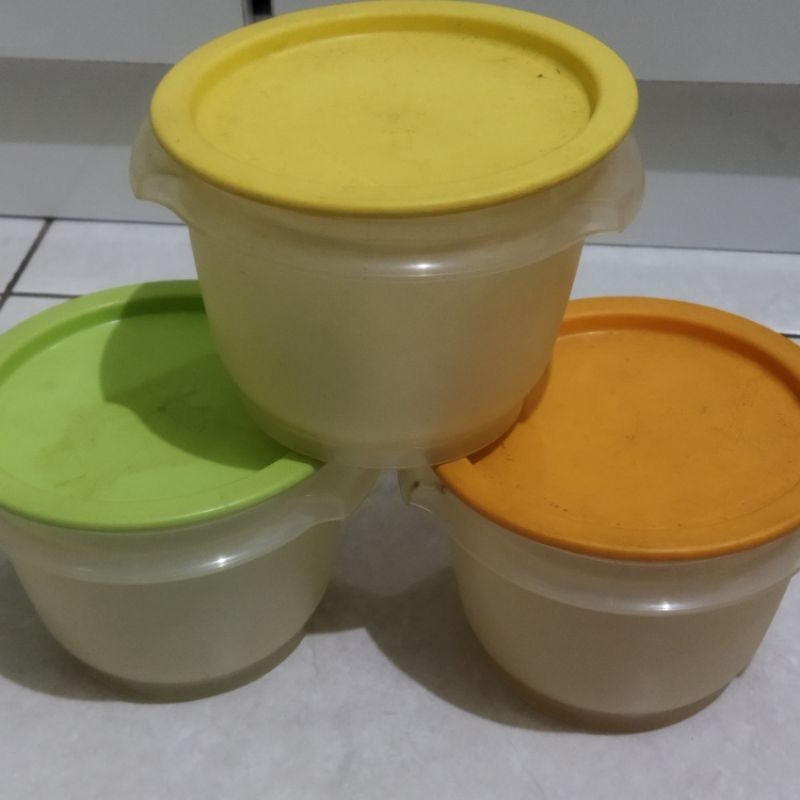 TUPPERWARE servalier bowl one touch bowl seal bowl 600ml
