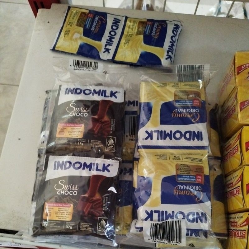 

Susu Indomilk Renceng isi 6 pcs, Susu Indomilk 37 gram