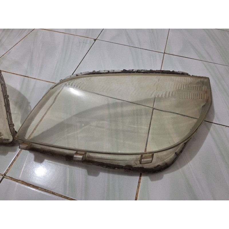 Mika lampu depan rush terios old sepasang