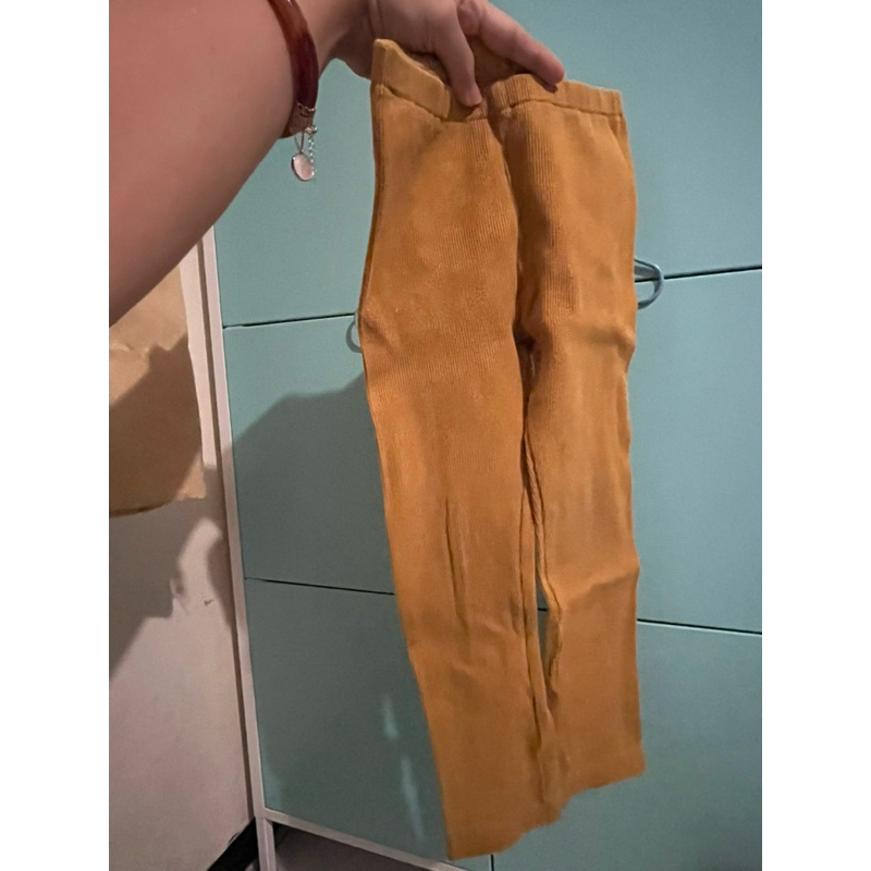 PRELOVED legging anak UNIQLO size 100 warna mustard