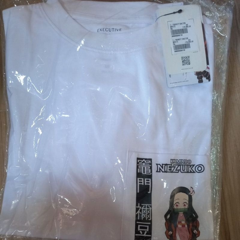 Kaos executive demon slayer putih size XS