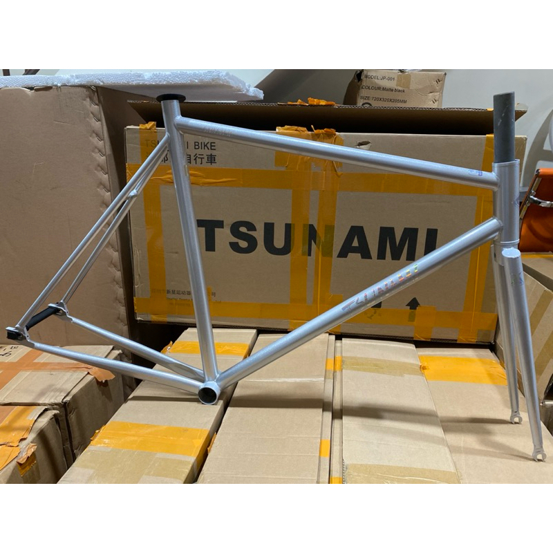 Framset Sepeda Fixie TSUNAMI SNM4130 Warna Silver Bahan Chromoly