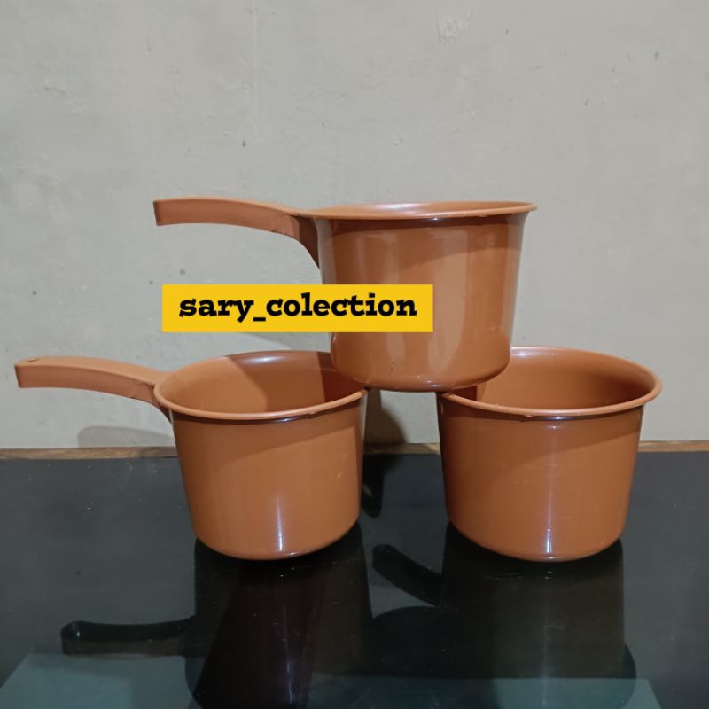 [ 3 pcs ] Gayung Mandi Jumbo Warna Coklat IPP