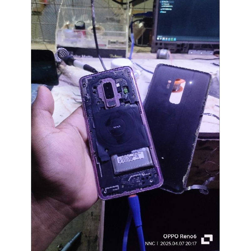 mesin samsung s9plus samsung s9+ normal tested bonus perangkat + lcd bisa di sentuh sebagian
