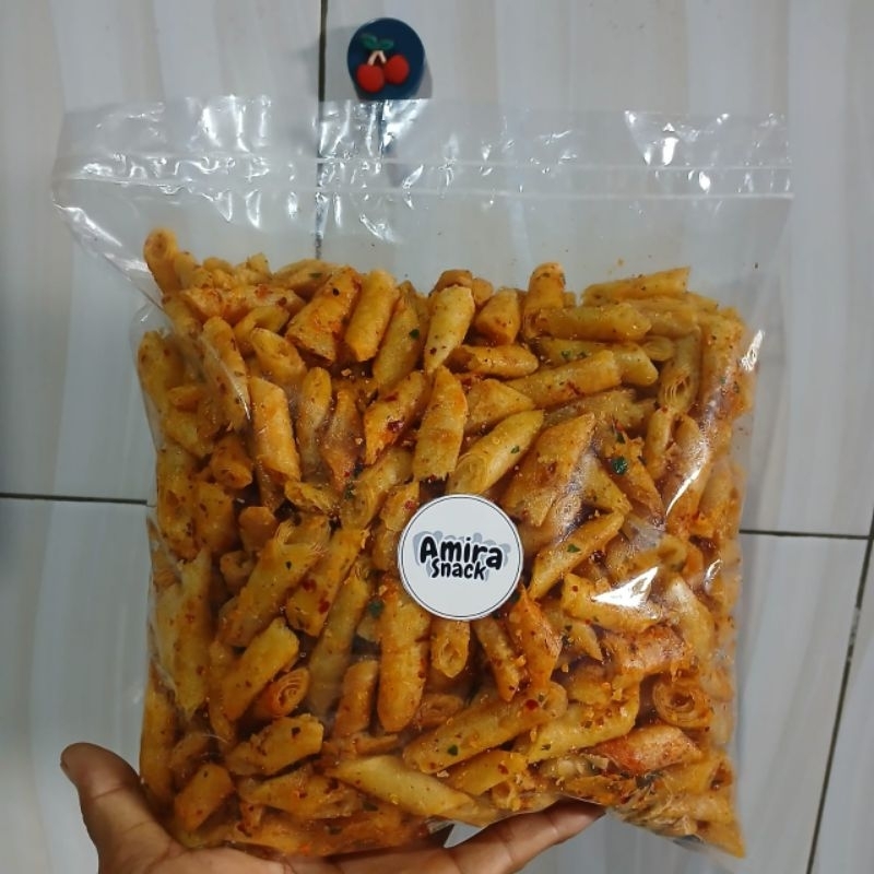 

keripik keripik renyah by amira snack (lumpia/ beton)