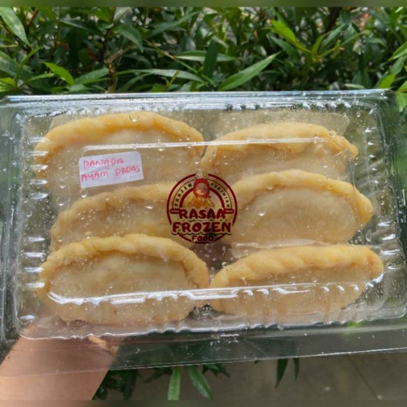 

Panada Ayam Suwir Pedas (6pcs) - Rasaa Frozen Food