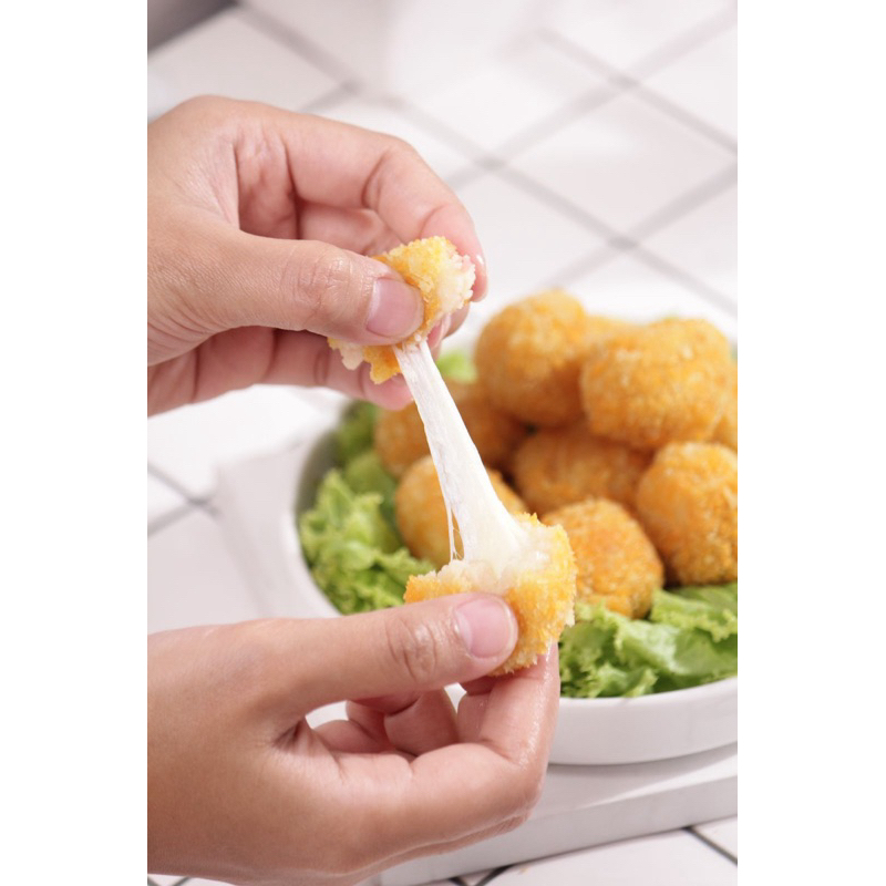 

Mozzy - Mozzarella Cheezy CHEESE CHIKS ( bola keju / brulee bomb / bola daging / camilan anak / bekal anak / frozen food )