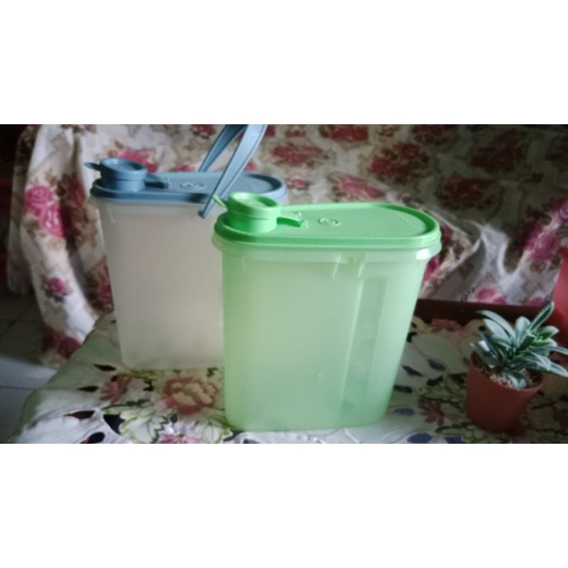 Jug Tupperware Second,Minus...pengait katup patah sebelah...satuan, sisa hijau, SALE