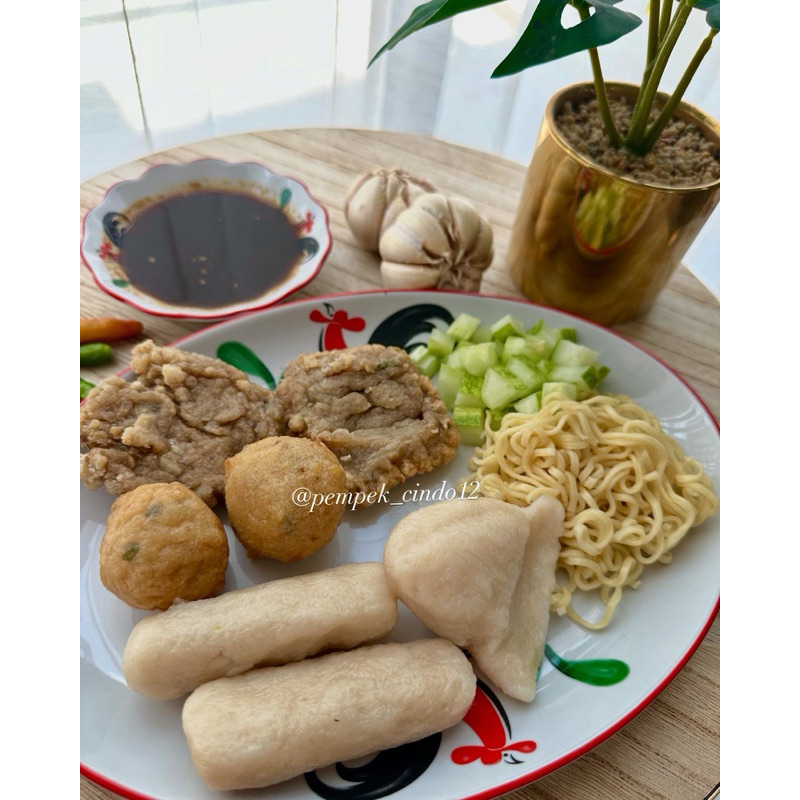 

PEMPEK CINDO12 ASLI IKAN TENGGIRI (ISI 7 pcs dan Cuko 70ml)