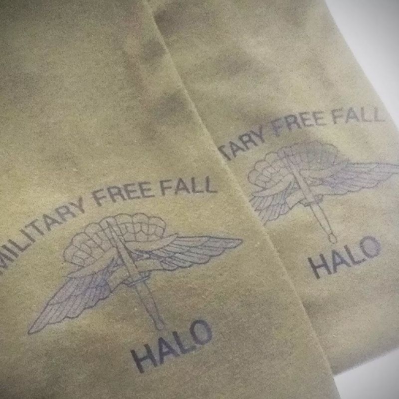 Kaos US ARMY T Shirt Military Design "MILITARY FREEFALL HALO"