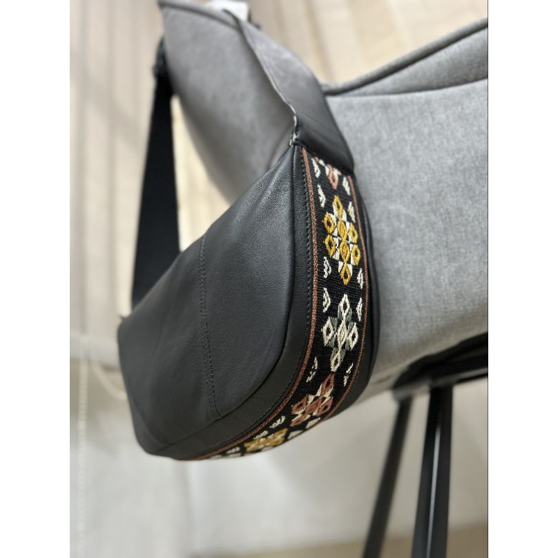 Tas Selempang Kulit Domba - ANGELA