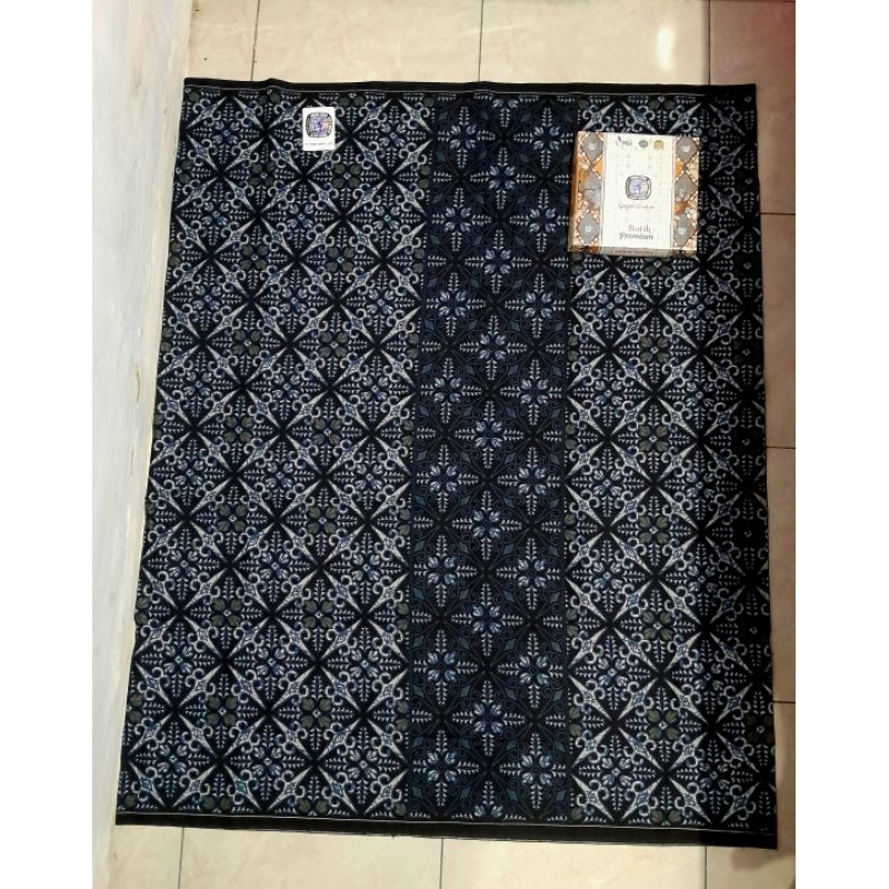 SARUNG GAJAH DUDUK BATIK