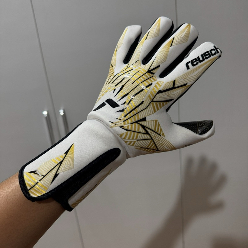REUSCH PURE CONTACT GOLD X GLUEPRINT STRAPLESS WHITE/GOLD