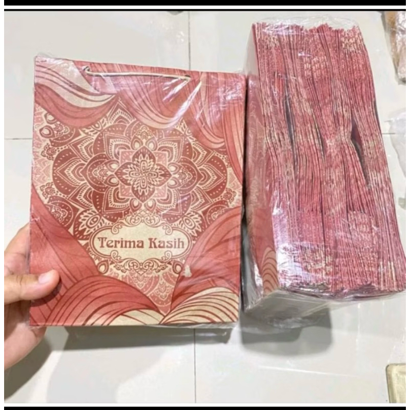 

grosir 200 pcs paperbag batik sovenir tali besar ukuran 21x17x5,5