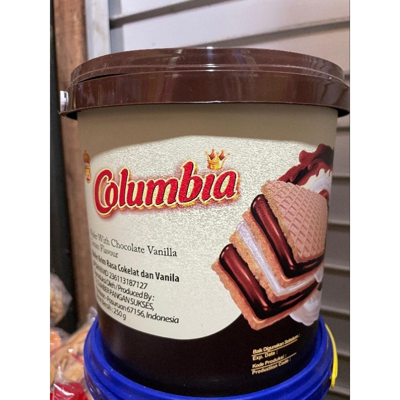 

Wafer Columbia Ember Coklat 250g