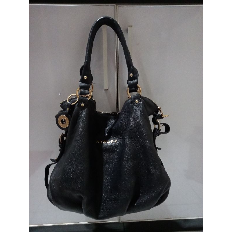Tas Sisley preloved hitam kulas gemoy. kondisi masih mulus