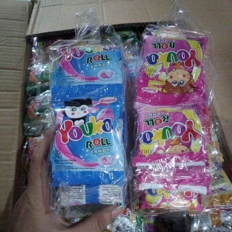 

Youka Roll Candy Lunak Aneka Rasa Mix 20 pcs