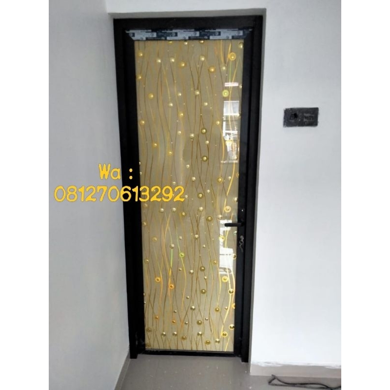 pintu allumenium kaca ,pintu kaca ,pintu kamar mandi