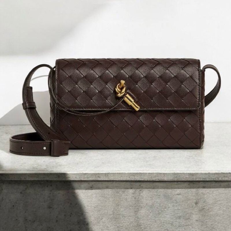 BOTTEGA VENETA BV Mini Andiamo Intrecciato Crossbody Bag with Metallic Knot