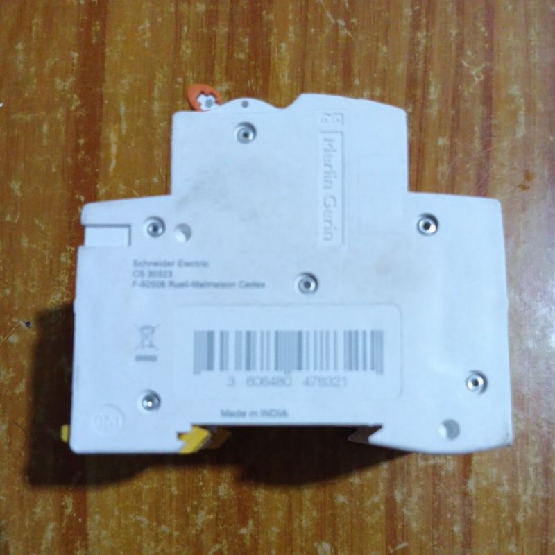 MCB Schneider 20A 3 Phase