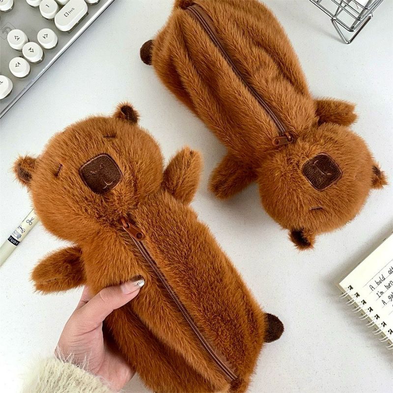 

Boneka Capybara Tempat Pensil Pencil Case Pouch Capy Lucu Korea Anak Bulu Sekolah