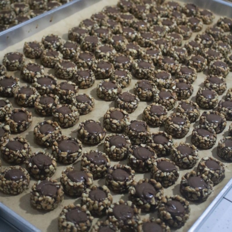 

HAZELNUTS COOKIES PREMIUM BY UMMUKAYA