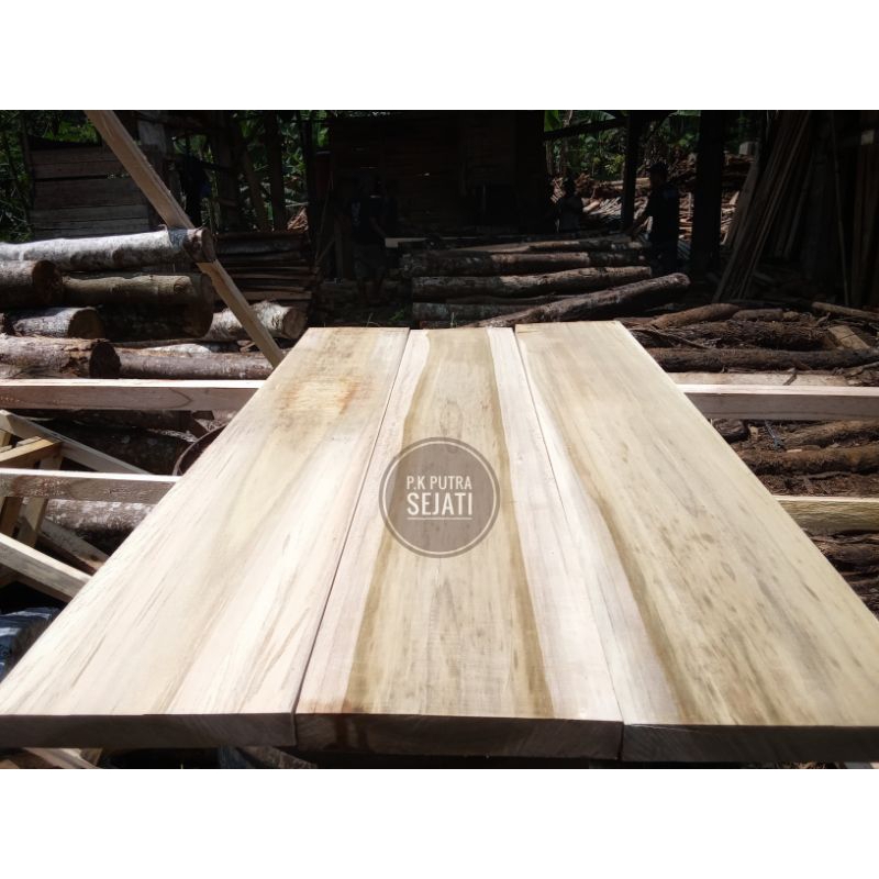 KAYU PAPAN 2X15 CM PANJANG 200CM SUDAH DI SERUT HALUS PAPAN KAYU SERBAGUNA