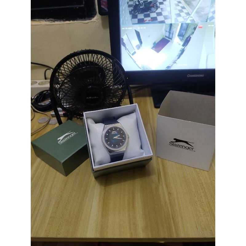 SLAZENGER Analog Blue Dial Men's Watch-SL092221103