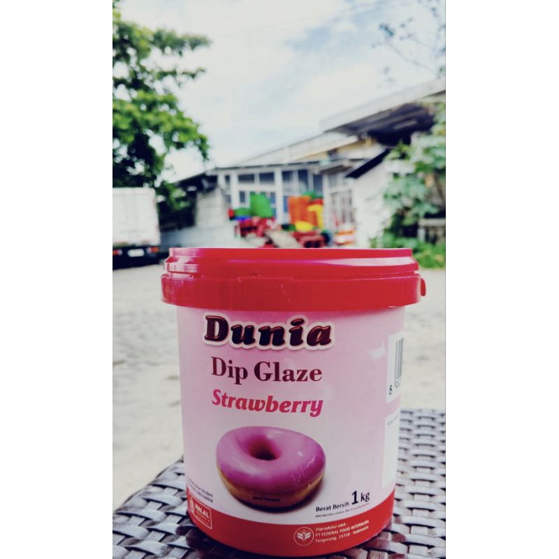 

Glaze Dunia Strawberry
