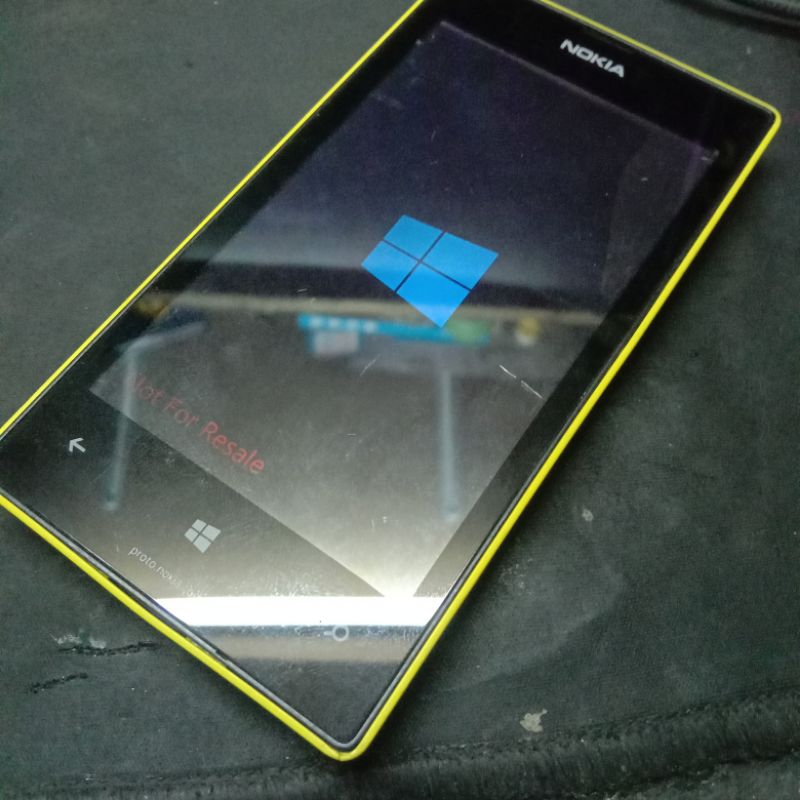 Nokia Lumia 520 Prototype windows phone
