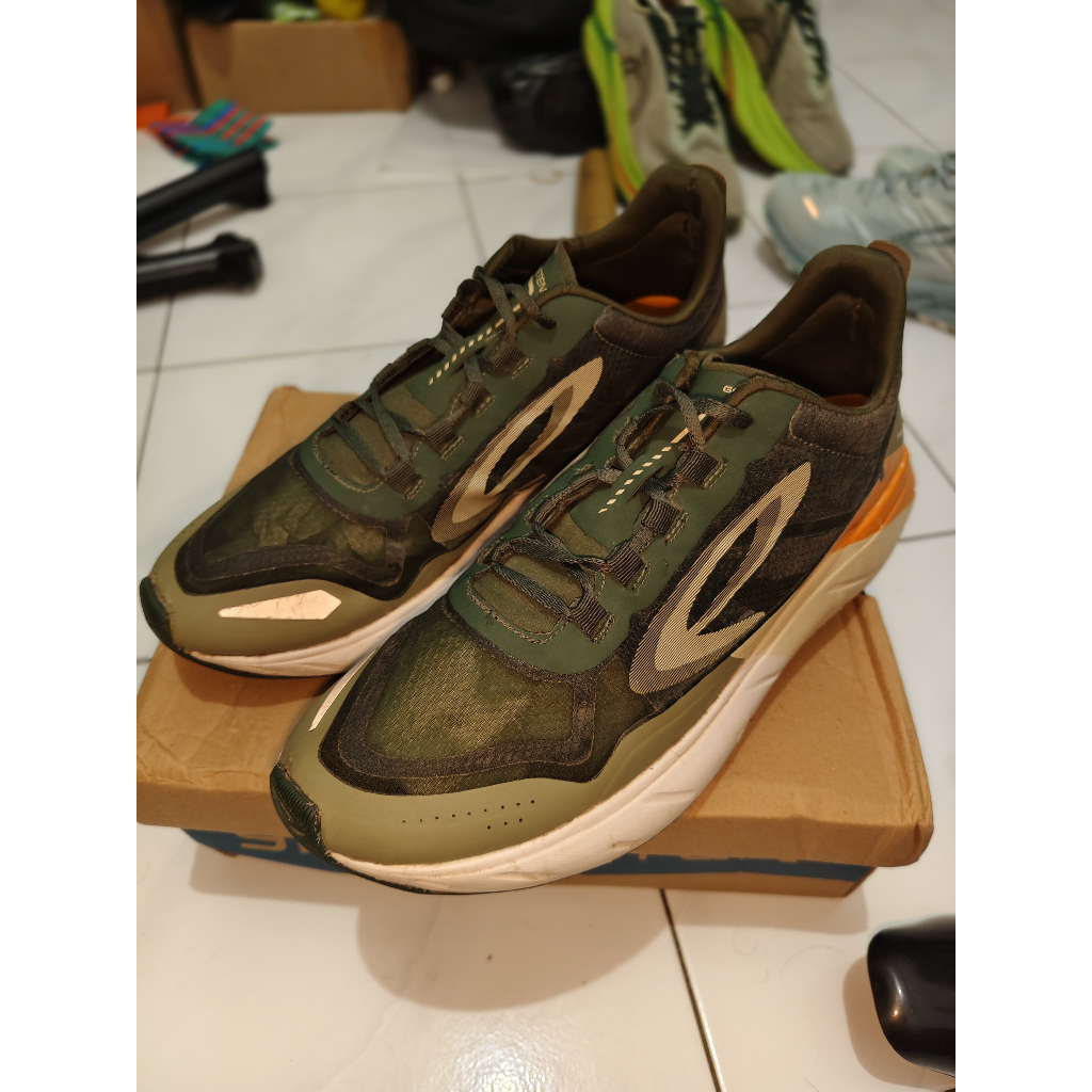 910 Nineten Geist Ekiden Trail Sepatu Trail uk 46