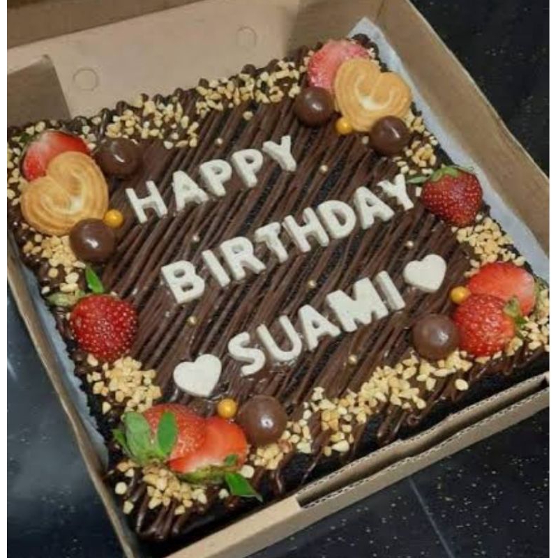 

brownies hias 18x18x7