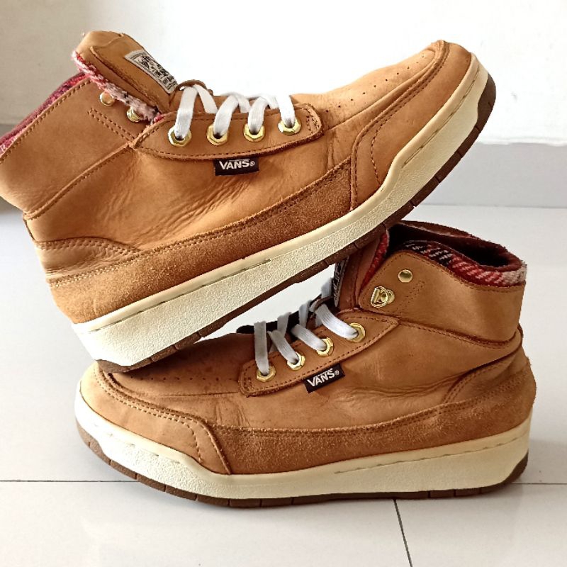 VANS boots Mids Nubuck