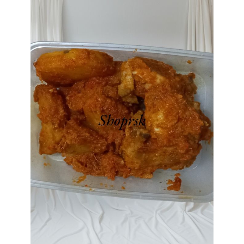 

Ayam balado/pedas 2 potong + kentang