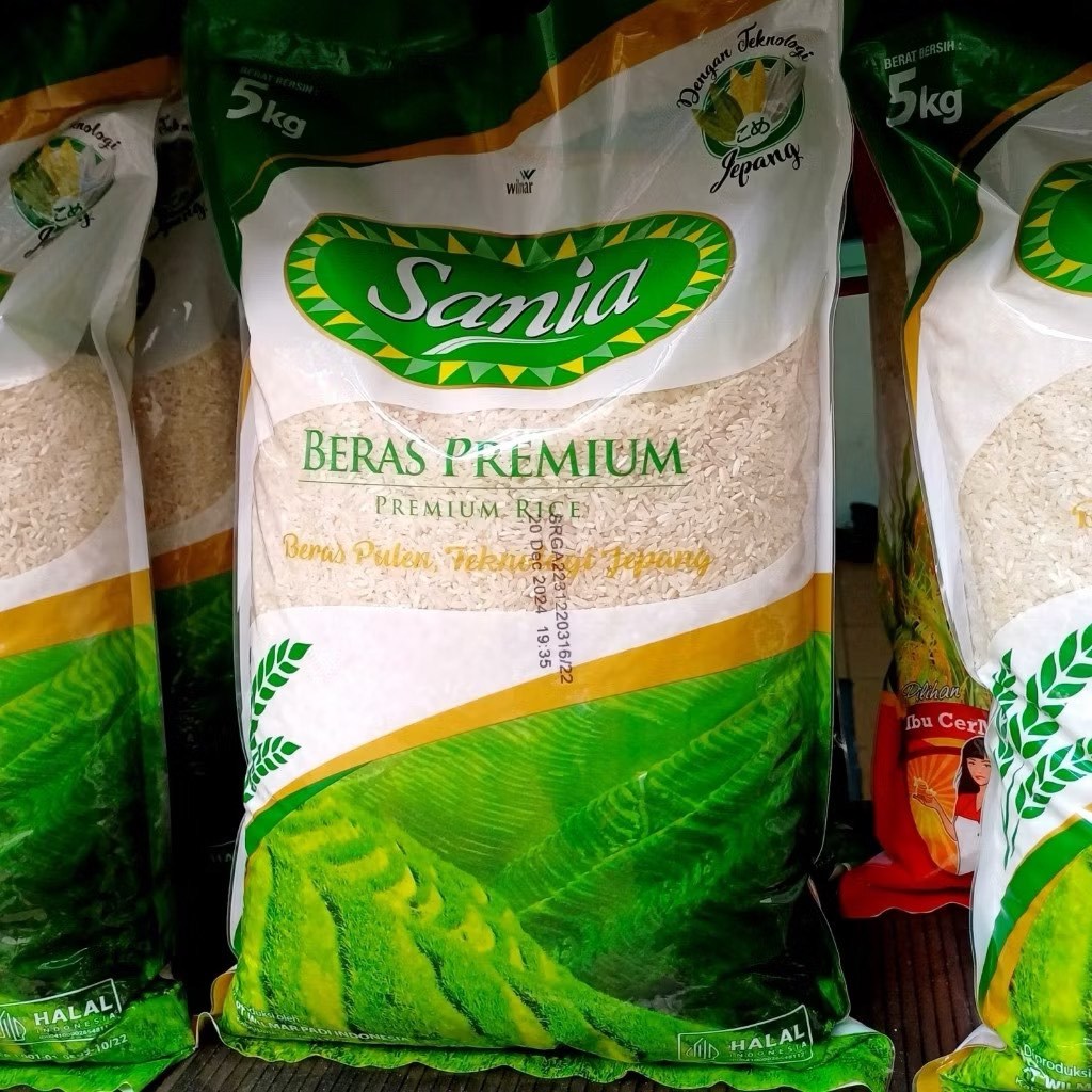 

Sania Premium Beras 5kg Kualitas Baik Isi 2 pcs