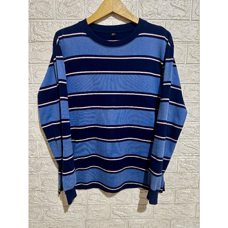LONGSLEEVE UNIQLO IQBAL